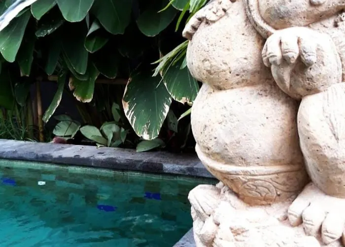 Buda Amitaba ウブド